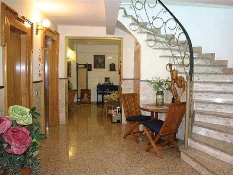 Hostal Carel El Medano  Ngoại thất bức ảnh