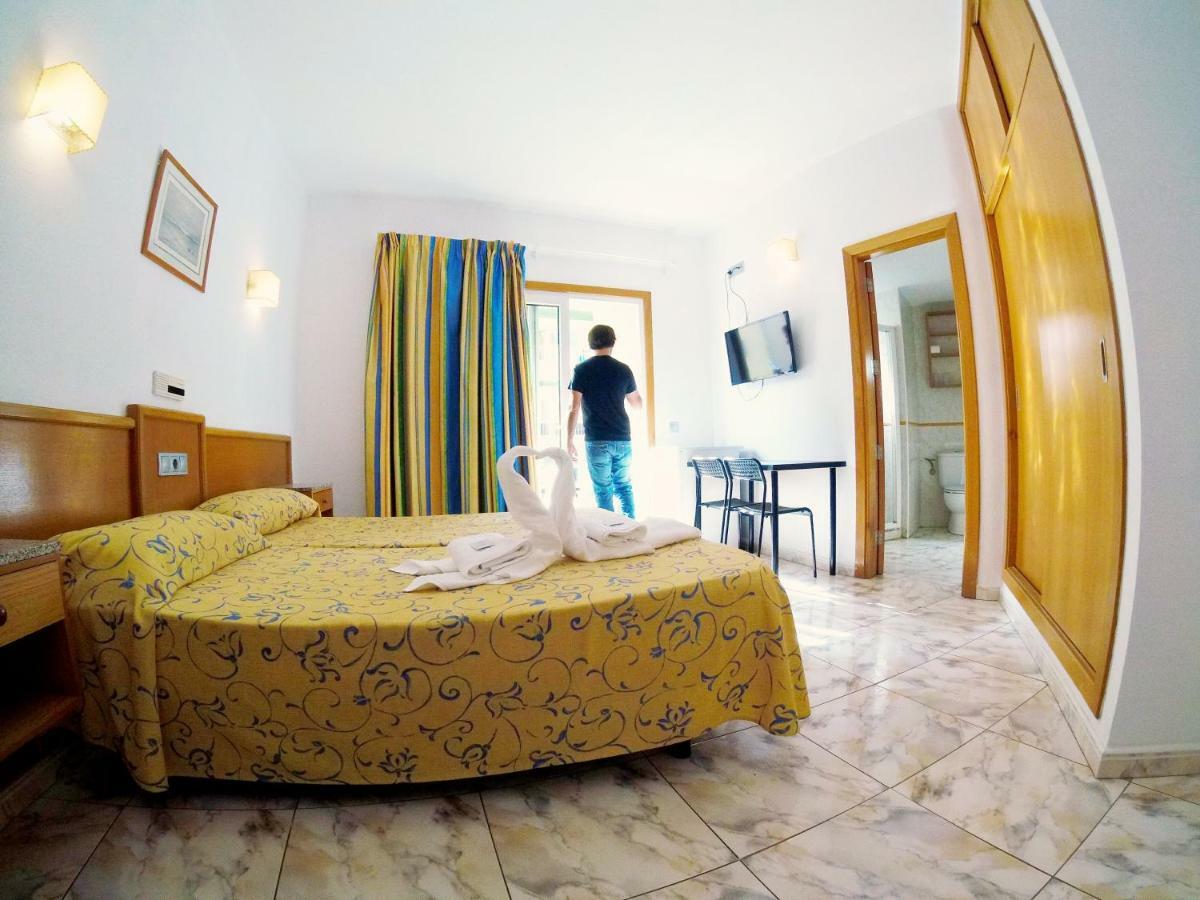 Hostal Carel El Medano  Ngoại thất bức ảnh